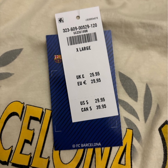 Hollister Cream FC Barcelona Graphic Tee T-Shirt - Picture 4 of 6